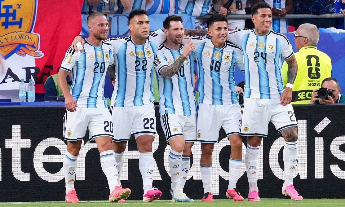 Mac Allister: ‘Rất khó học theo Messi’ – Bài học từ thiên tài và cơ hội trải nghiệm đẳng cấp tại SHBET - hình ảnh - shbetv.vip Mac Allister: ‘Rất khó học theo Messi’ – Bài học từ thiên tài và cơ hội trải nghiệm đẳng cấp tại SHBET - hình ảnh - shbetv.vip