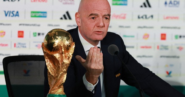 FIFA bất ngờ muốn đổi luật giữa World Cup, Chủ tịch Infantino lên tiếng về tranh cãi - hình ảnh - shbetv.vip FIFA bất ngờ muốn đổi luật giữa World Cup, Chủ tịch Infantino lên tiếng về tranh cãi - hình ảnh - shbetv.vip