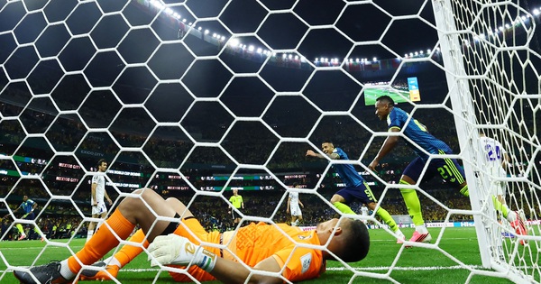 Link vào nhà cái SHBET: Cập nhật nóng trận Uzbekistan 1-3 Colombia tại World Cup 2026 - hình ảnh - shbetv.vip Link vào nhà cái SHBET: Cập nhật nóng trận Uzbekistan 1-3 Colombia tại World Cup 2026 - hình ảnh - shbetv.vip