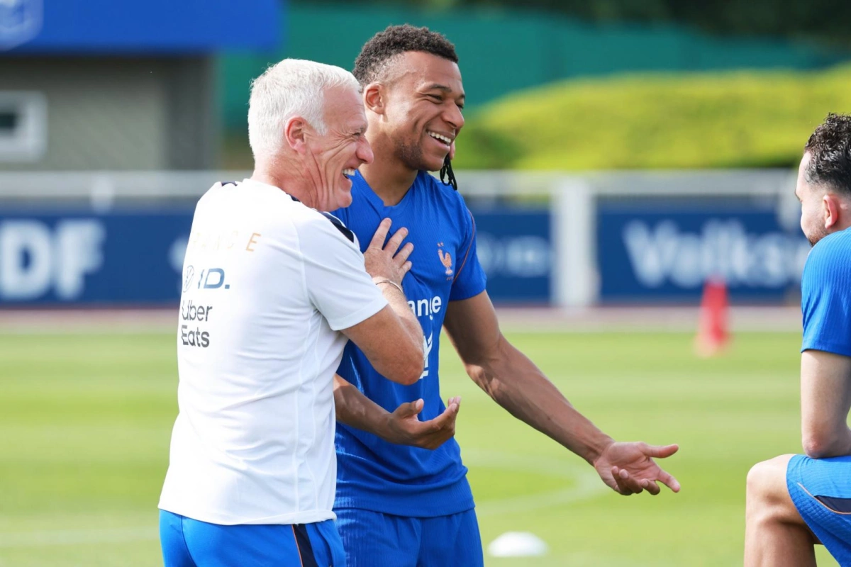 Mbappe giúp tuyển Pháp đạt yêu sách tiền thưởng trước thềm World Cup 2026 - hình ảnh - shbetv.vip
