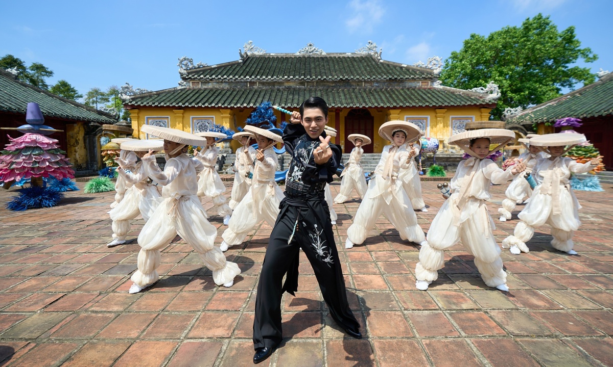 Mono đưa nét Huế vào MV ‘Công tử văn thơ’: góc nhìn mới cho người chơi Việt - hình ảnh - shbetv.vip