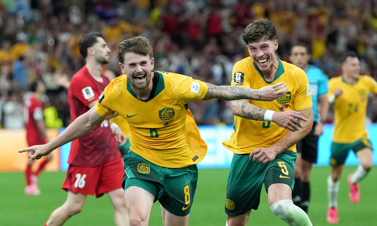 Australia thắng trận ra quân World Cup sau 20 năm - hình ảnh - shbetv.vip Australia thắng trận ra quân World Cup sau 20 năm - hình ảnh - shbetv.vip