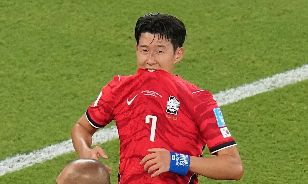 Hàn Quốc chính thức bị loại khỏi World Cup 2026 sau thất bại bất ngờ của Uzbekistan - hình ảnh - shbetv.vip Hàn Quốc chính thức bị loại khỏi World Cup 2026 sau thất bại bất ngờ của Uzbekistan - hình ảnh - shbetv.vip