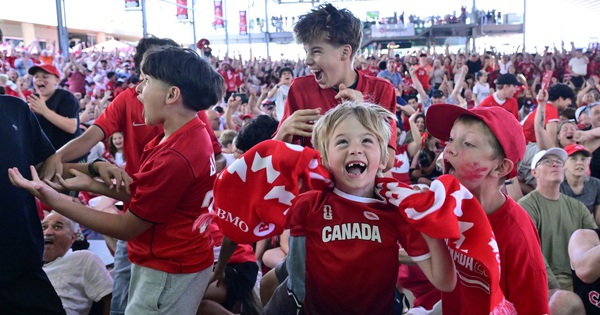 CĐV Canada Mở Hội Sau Chiến Thắng Lịch Sử Tại World Cup 2026 - hình ảnh - shbetv.vip