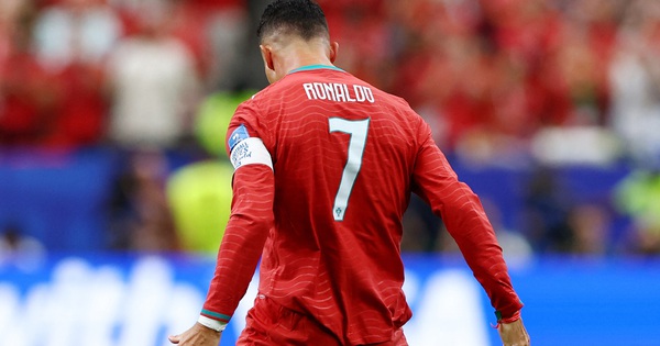 SHBET cược bóng đá: Ronaldo lập kỷ lục vô tiền khoáng hậu tại World Cup 2026 - hình ảnh - shbetv.vip SHBET cược bóng đá: Ronaldo lập kỷ lục vô tiền khoáng hậu tại World Cup 2026 - hình ảnh - shbetv.vip