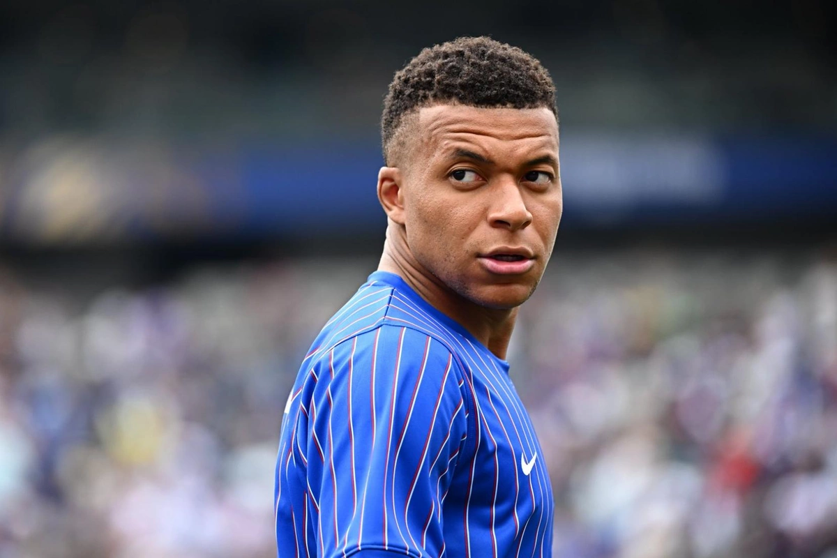 Mbappe đứng trước cơ hội xô đổ thêm kỷ lục World Cup - hình ảnh - shbetv.vip Mbappe đứng trước cơ hội xô đổ thêm kỷ lục World Cup - hình ảnh - shbetv.vip