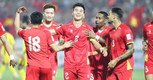 Đội tuyển Việt Nam mang hàng công ‘Brazil hóa’ cực mạnh đến AFF Cup - hình ảnh - shbetv.vip Đội tuyển Việt Nam mang hàng công ‘Brazil hóa’ cực mạnh đến AFF Cup - hình ảnh - shbetv.vip