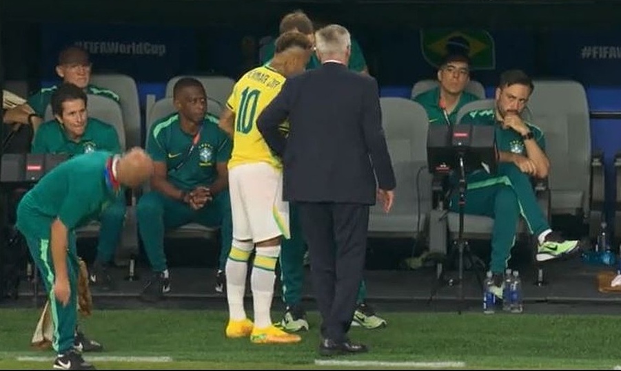 Con trai HLV Ancelotti gặp vạ vì liếc nhìn Neymar: CĐV Brazil nổi giận - hình ảnh - shbetv.vip