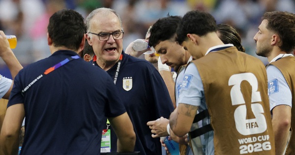 Cầu thủ Uruguay phản ứng dữ dội HLV Bielsa trước trận quyết đấu Tây Ban Nha - hình ảnh - shbetv.vip Cầu thủ Uruguay phản ứng dữ dội HLV Bielsa trước trận quyết đấu Tây Ban Nha - hình ảnh - shbetv.vip