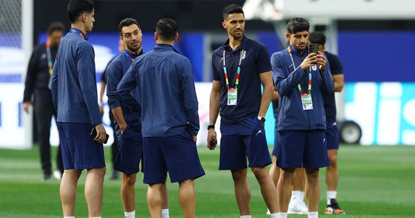 SHBET cược thể thao: Iran sẵn sàng ra quân World Cup 2026, Uruguay gặp trục trặc trước giờ G - hình ảnh - shbetv.vip SHBET cược thể thao: Iran sẵn sàng ra quân World Cup 2026, Uruguay gặp trục trặc trước giờ G - hình ảnh - shbetv.vip