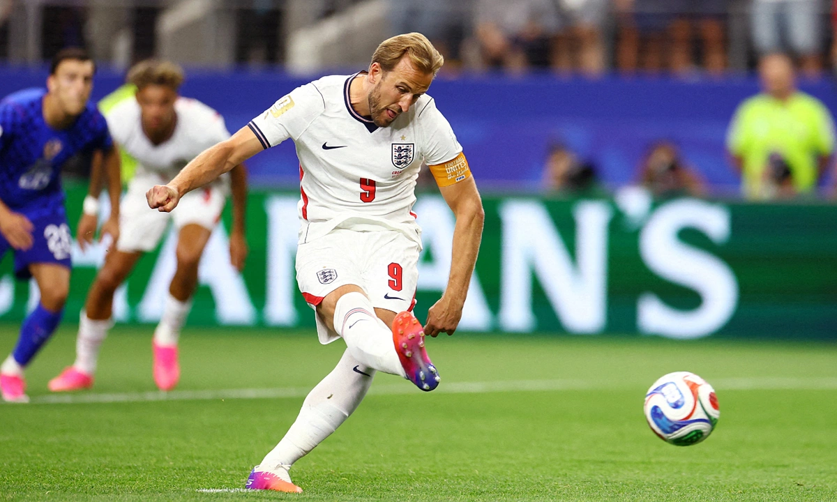Boateng Kêu Gọi FIFA Cấm Cách Đá Phạt Đền ‘Gây Tranh Cãi’ Của Harry Kane - hình ảnh - shbetv.vip Boateng Kêu Gọi FIFA Cấm Cách Đá Phạt Đền ‘Gây Tranh Cãi’ Của Harry Kane - hình ảnh - shbetv.vip