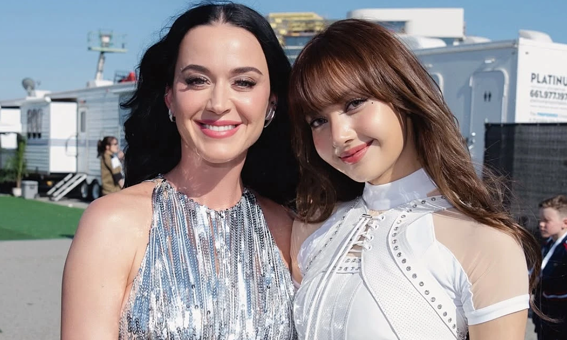 Katy Perry và Lisa hội ngộ đầy bất ngờ tại lễ khai mạc World Cup 2026 - hình ảnh - shbetv.vip Katy Perry và Lisa hội ngộ đầy bất ngờ tại lễ khai mạc World Cup 2026 - hình ảnh - shbetv.vip