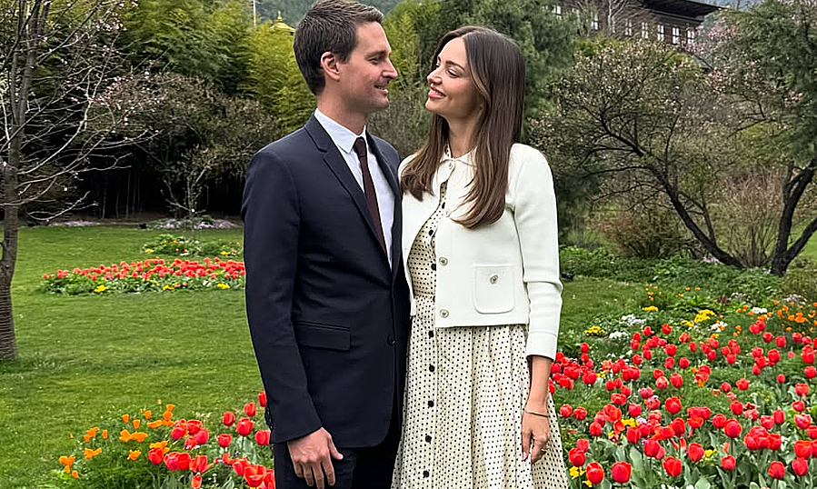 Link vào nhà cái SHBET: Cập nhật tin tức giải trí nóng cùng Miranda Kerr và Evan Spiegel - hình ảnh - shbetv.vip Link vào nhà cái SHBET: Cập nhật tin tức giải trí nóng cùng Miranda Kerr và Evan Spiegel - hình ảnh - shbetv.vip
