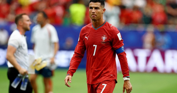 Thưởng tân thủ SHBET – Cơ hội vàng cho fan thể thao sau tin sốc về Ronaldo - hình ảnh - shbetv.vip Thưởng tân thủ SHBET – Cơ hội vàng cho fan thể thao sau tin sốc về Ronaldo - hình ảnh - shbetv.vip