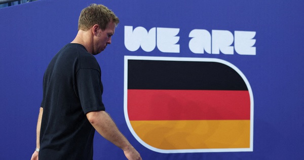 Huyền thoại Lahm chỉ trích HLV Nagelsmann sau thảm họa World Cup của Đức - hình ảnh - shbetv.vip Huyền thoại Lahm chỉ trích HLV Nagelsmann sau thảm họa World Cup của Đức - hình ảnh - shbetv.vip