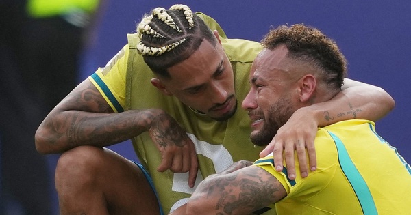 Neymar khóc nức nở sau thất bại của Brazil: Khi ngôi sao cũng biết mệt - hình ảnh - shbetv.vip Neymar khóc nức nở sau thất bại của Brazil: Khi ngôi sao cũng biết mệt - hình ảnh - shbetv.vip