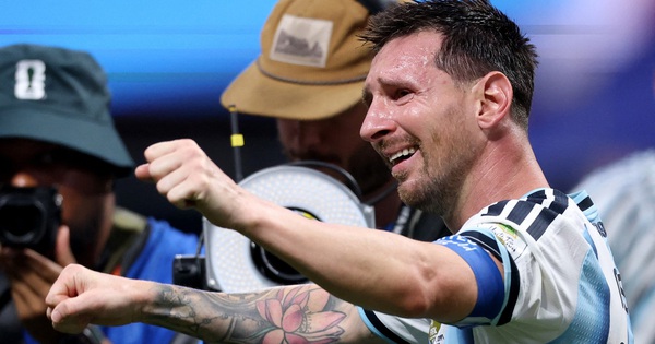 Messi nước mắt ràn rụa khi Argentina thắng nghẹt thở Ai Cập: Cảm xúc vỡ òa của nhà vua!: góc nhìn mới cho người chơi Việt - hình ảnh - shbetv.vip Messi nước mắt ràn rụa khi Argentina thắng nghẹt thở Ai Cập: Cảm xúc vỡ òa của nhà vua!: góc nhìn mới cho người chơi Việt - hình ảnh - shbetv.vip