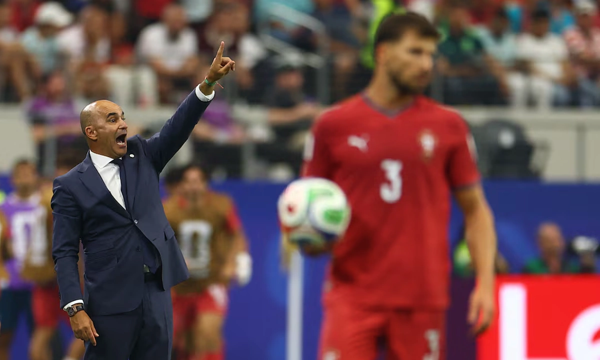 HLV Bồ Đào Nha bảo vệ Ronaldo, chính thức chia tay đội tuyển sau thất bại trước Tây Ban Nha - hình ảnh - shbetv.vip