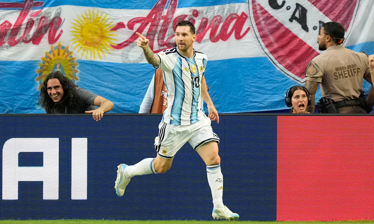 Messi phá loạt cột mốc World Cup: Khoảnh khắc lịch sử và cơ hội giải trí cùng SHBET - hình ảnh - shbetv.vip