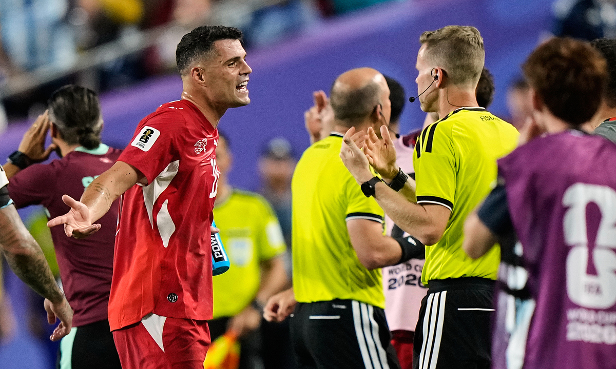 Đội trưởng Thụy Sĩ: ‘Trọng tài phá hỏng trận đấu với Argentina’: góc nhìn mới cho người chơi Việt - hình ảnh - shbetv.vip